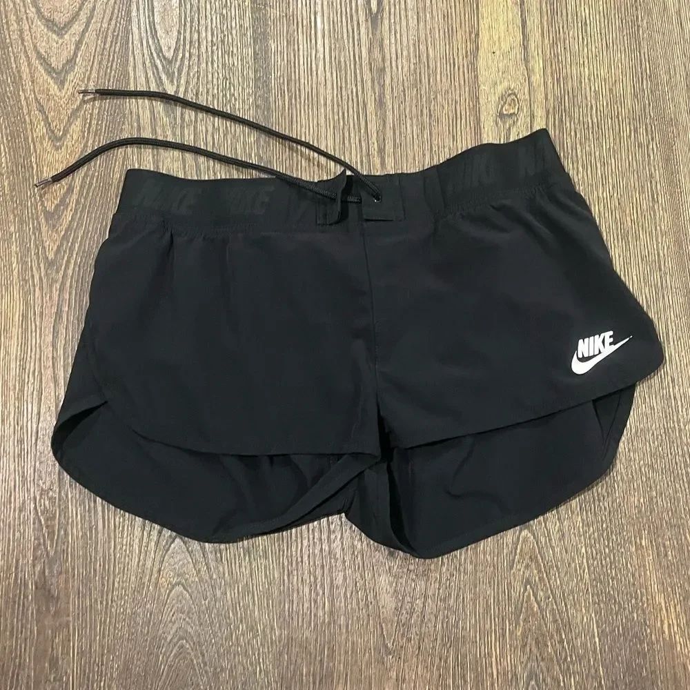 Nike Womens Swim Shorts Lace Up Mid-Rise Pull-On Nike Logo Print Black Size M